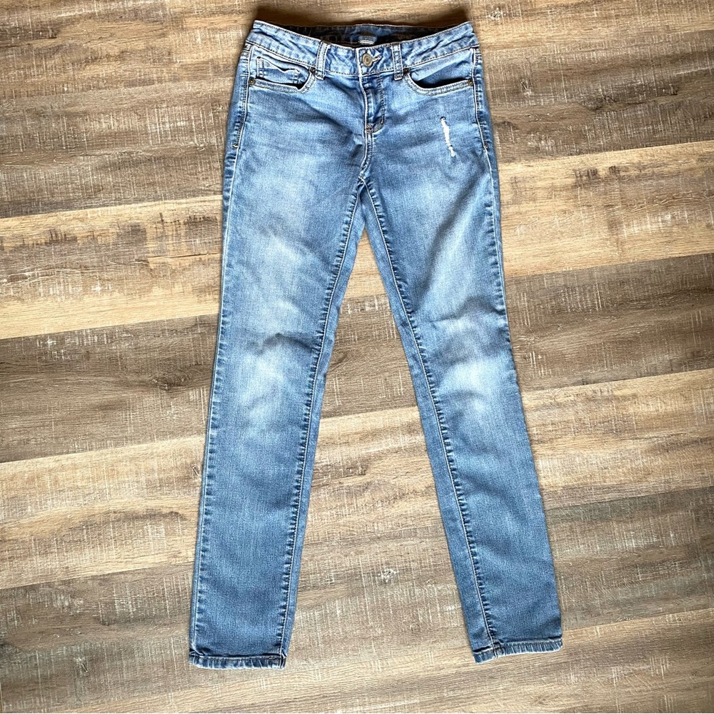 SOLD SO Skinny Jeans Size 7 Light Wash